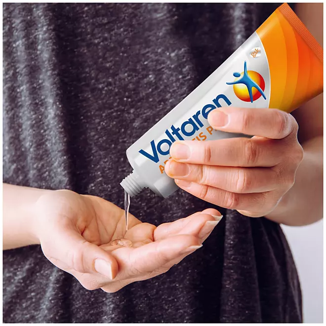 Gel Giảm Đau Khớp Voltaren Arthritis Pain Relief – 2 Tuýp X 150g, 1 Tuýp 50g